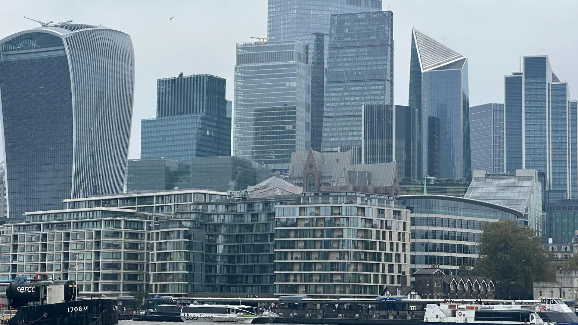 Tower Bridge 3Bedsecure Parking Shad Thames Luxuury Boutique Historic Bright Warehouse Gated Parking Upto 4 Vehicles Inc